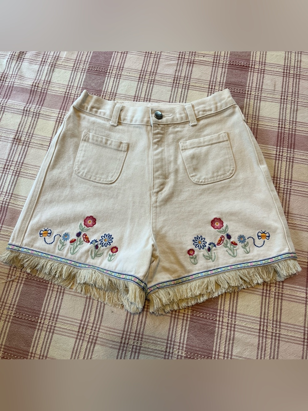 Vintage LL Bean Cream Denim Embroidered High Waisted Shorts Festival Fringe